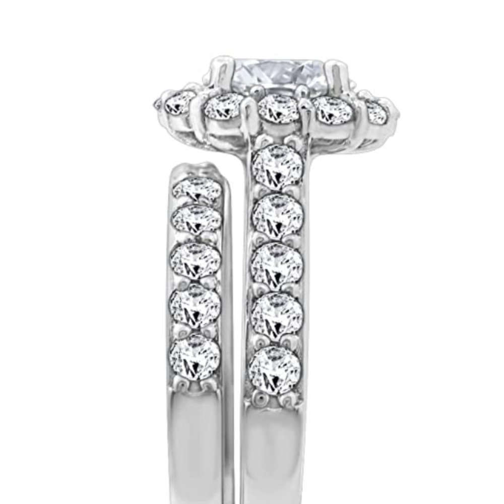 Whats Better Than Gold But Platinum And Diamonds - Picture 4 of 5